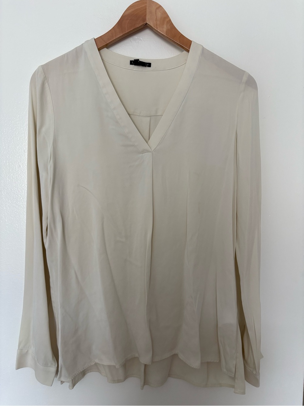 Theory V-Neck Long Sleeve Blouse - Cream
